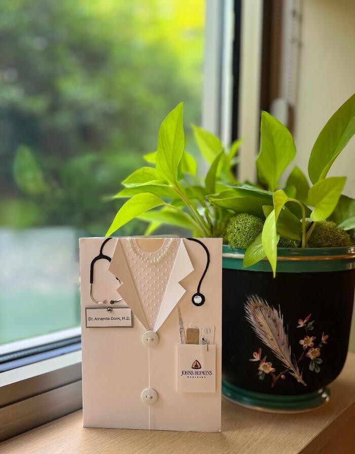 Images Dr. Amanda S. Dorn