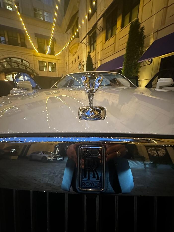 Images Royal Limo Services - Chicago Ohare Executive Limo Service -Chauffeur Services