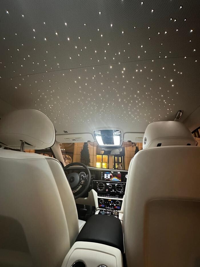 Images Royal Limo Services - Chicago Ohare Executive Limo Service -Chauffeur Services