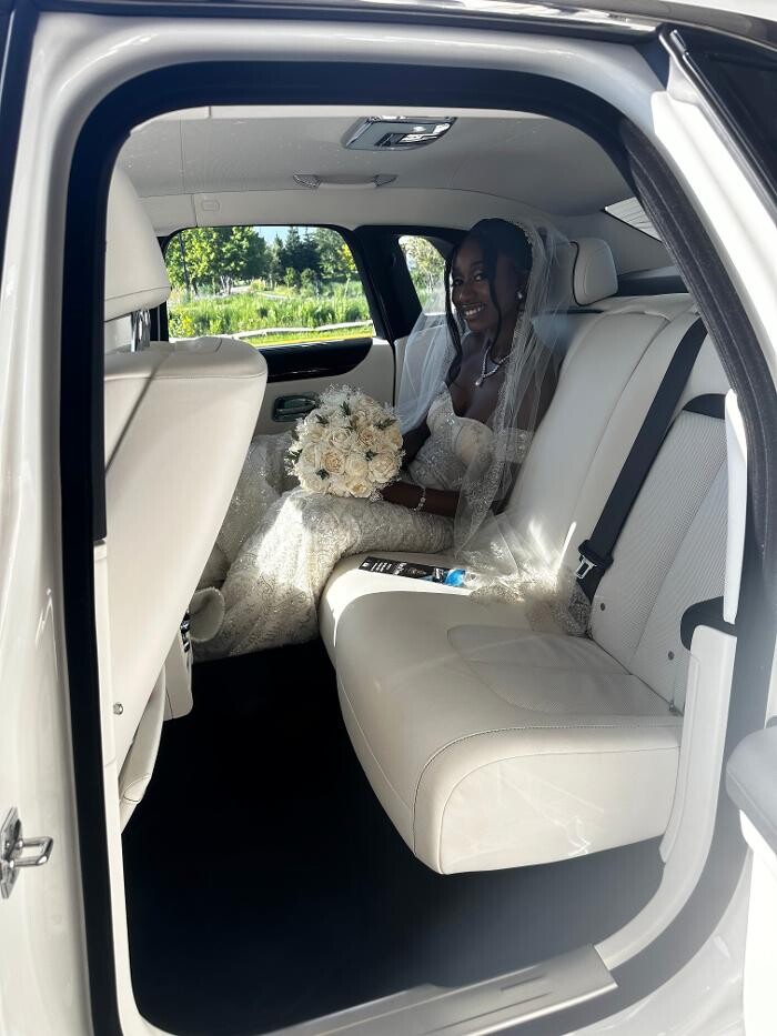 Images Royal Limo Services - Chicago Ohare Executive Limo Service -Chauffeur Services