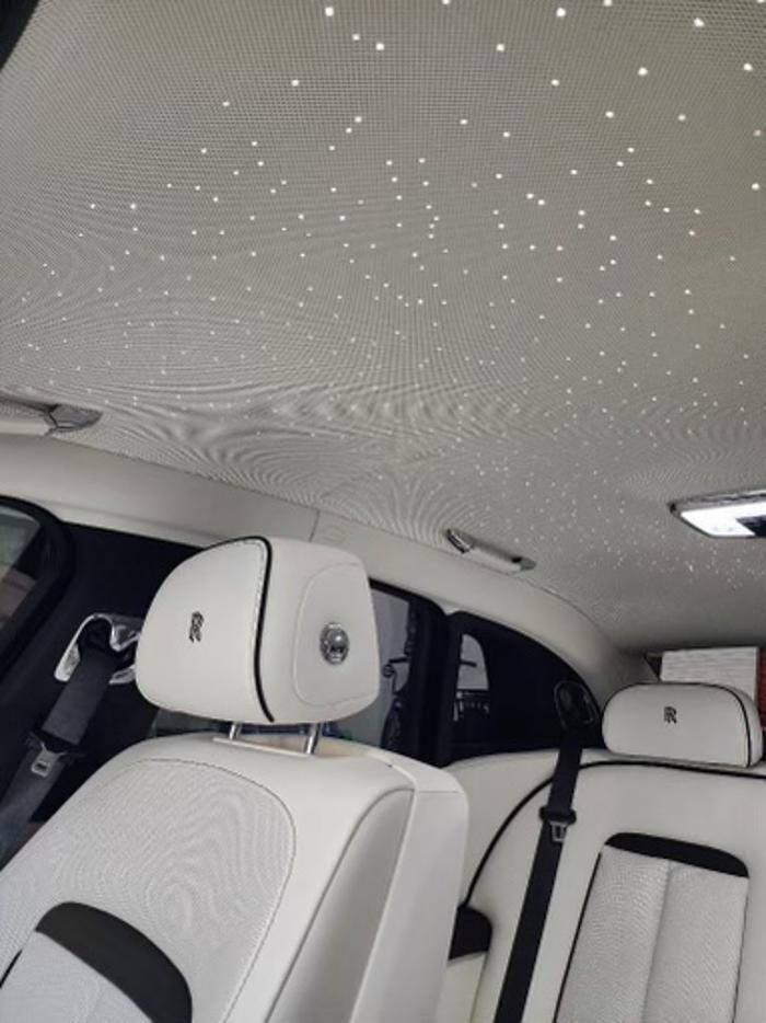 Images Royal Limo Services - Chicago Ohare Executive Limo Service -Chauffeur Services