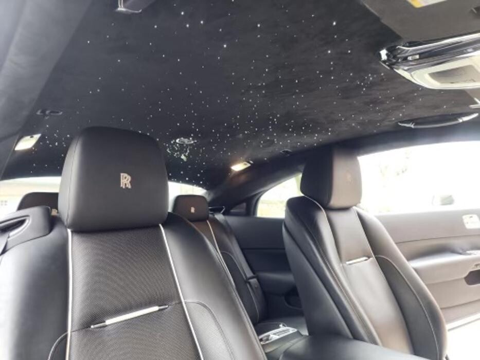 Images Royal Limo Services - Chicago Ohare Executive Limo Service -Chauffeur Services