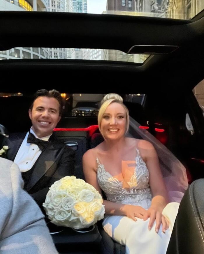 Images Royal Limo Services - Chicago Ohare Executive Limo Service -Chauffeur Services