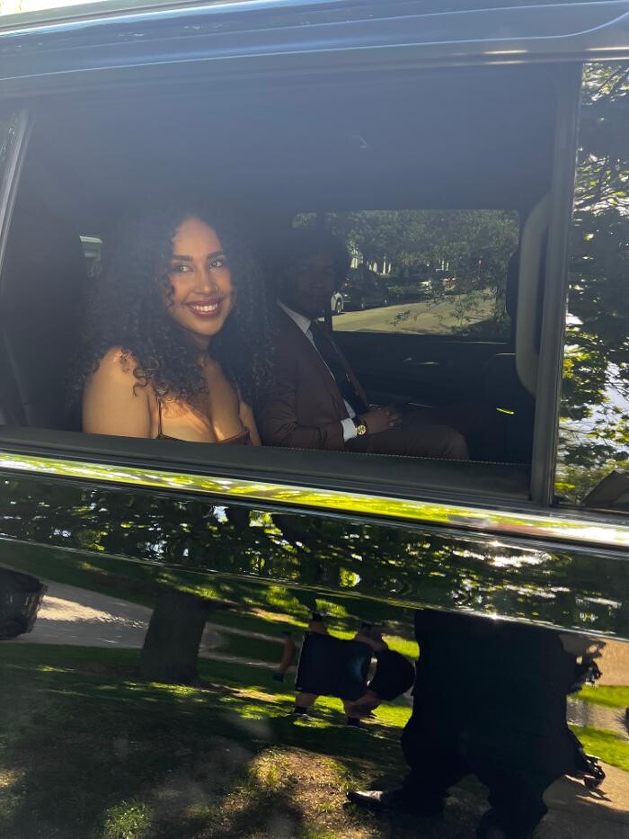 Images Royal Limo Services - Chicago Ohare Executive Limo Service -Chauffeur Services