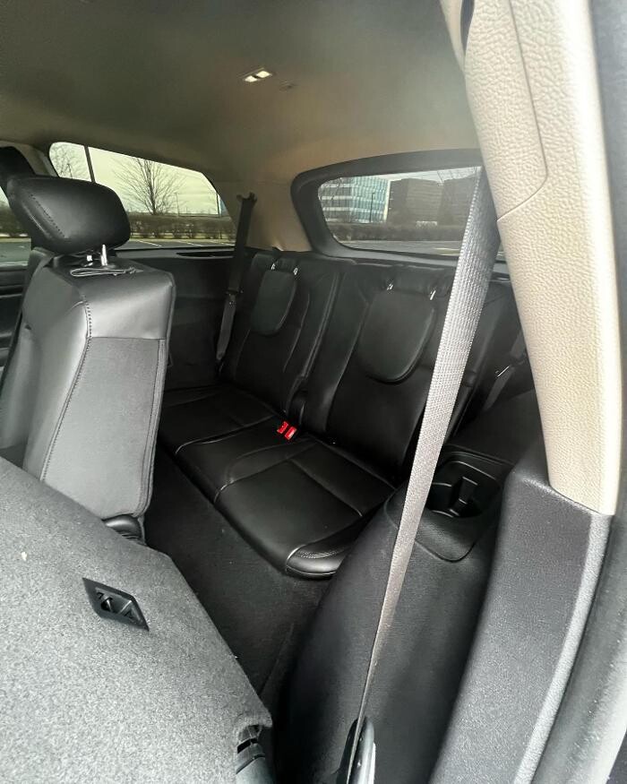 Images Royal Limo Services - Chicago Ohare Executive Limo Service -Chauffeur Services