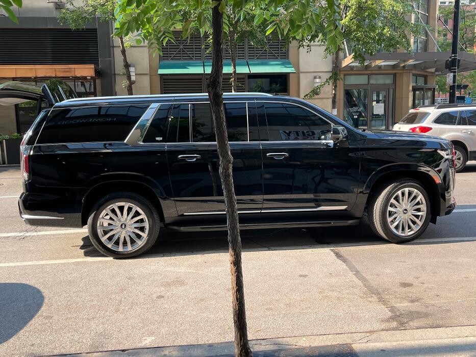 Images Royal Limo Services - Chicago Ohare Executive Limo Service -Chauffeur Services