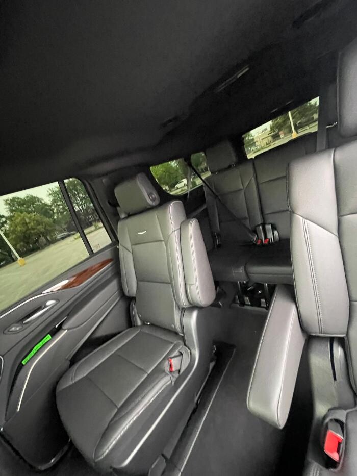 Images Royal Limo Services - Chicago Ohare Executive Limo Service -Chauffeur Services