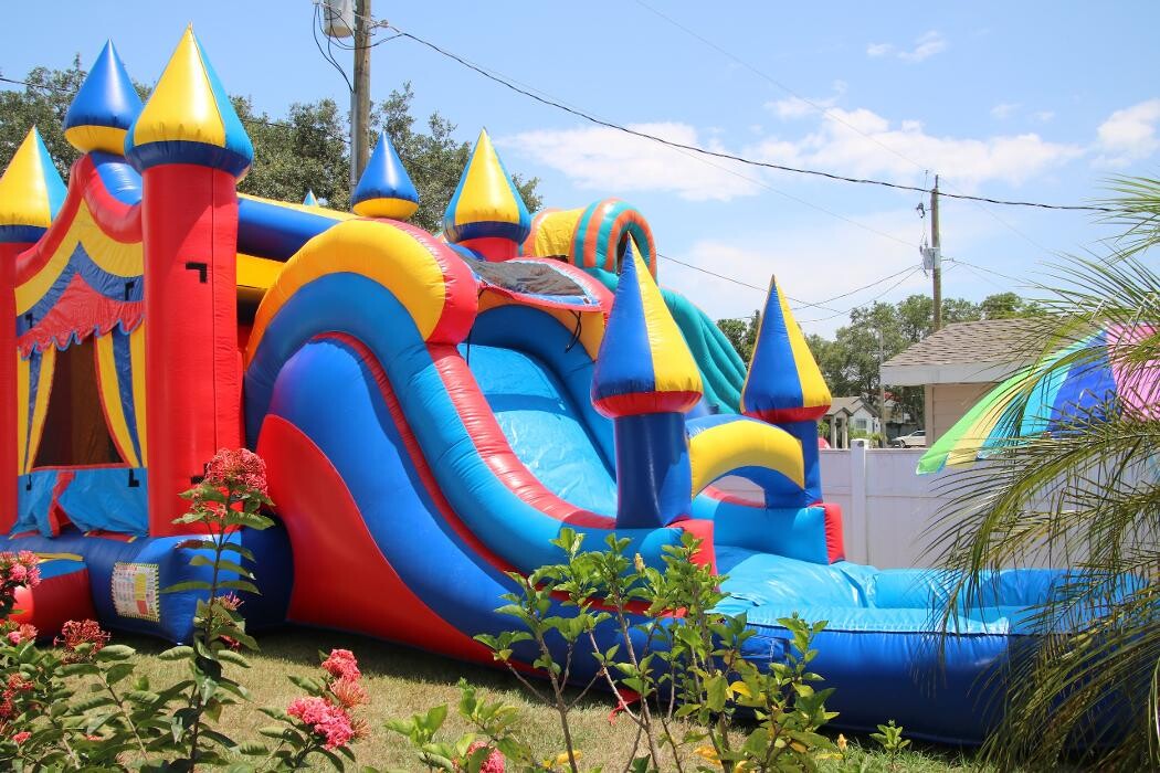 Images Tropical Thrills Inflatables of Sarasota