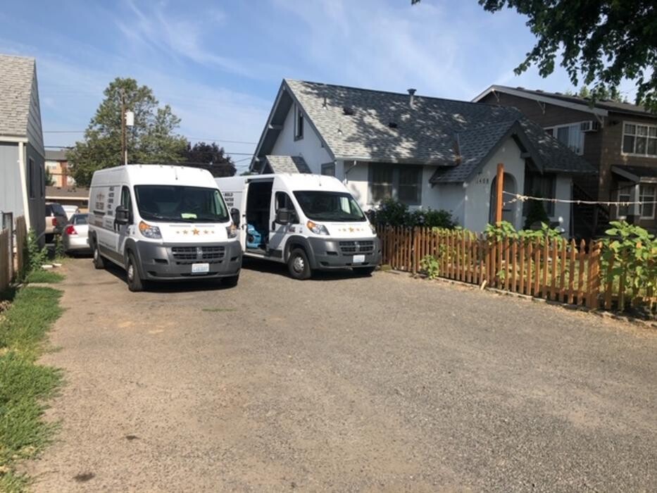 Images Five Star Disaster Services Inc.