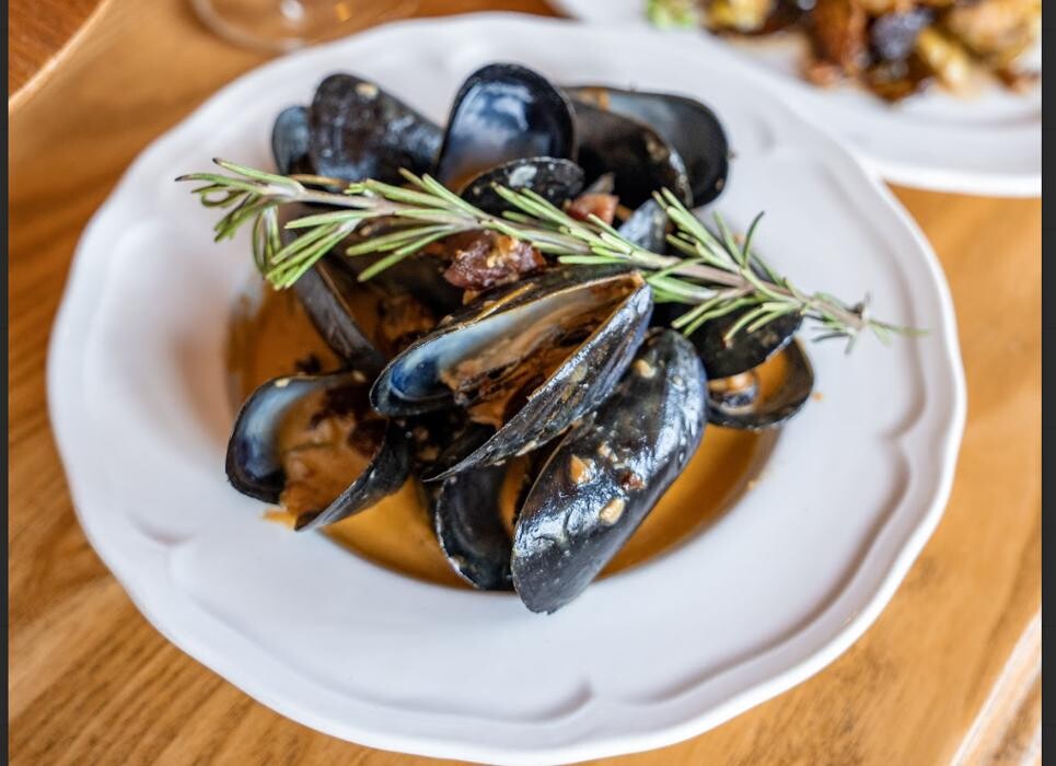 Images Americano, Lincoln Park