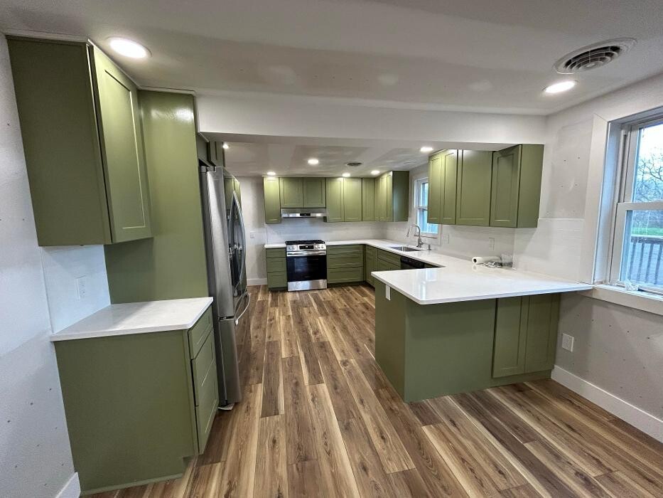 Images Craftworks Custom Cabinetry