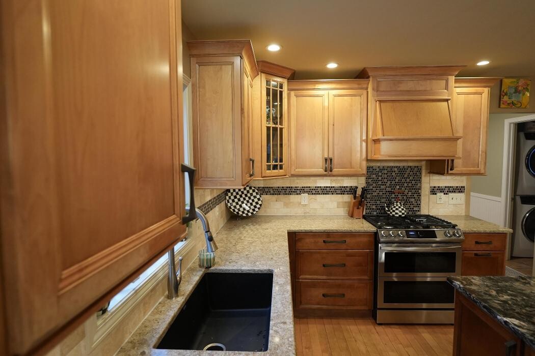 Images Craftworks Custom Cabinetry