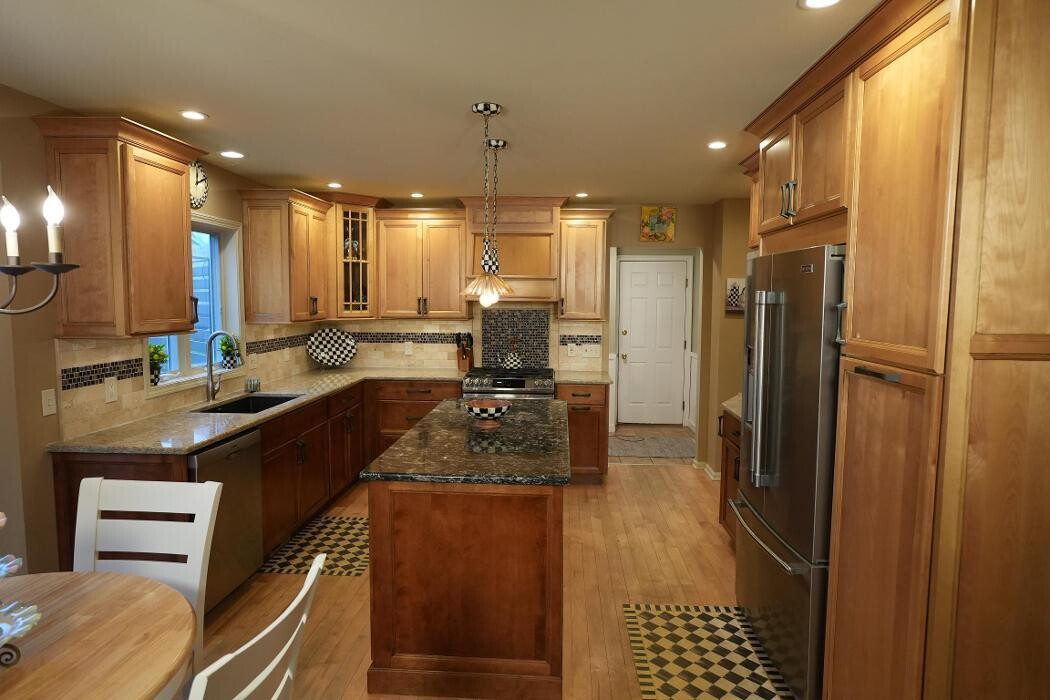 Images Craftworks Custom Cabinetry