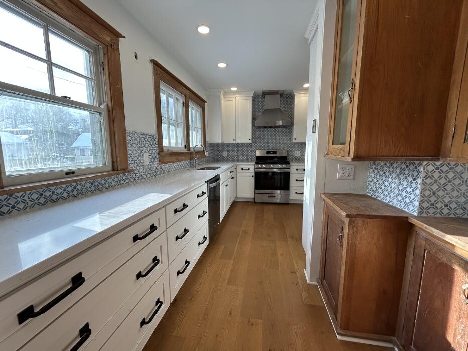 Images Craftworks Custom Cabinetry