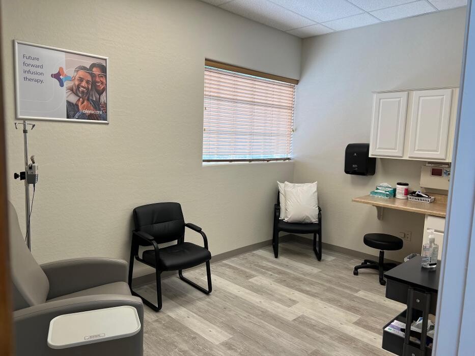 Images AleraCare Infusion Center - Queen Creek