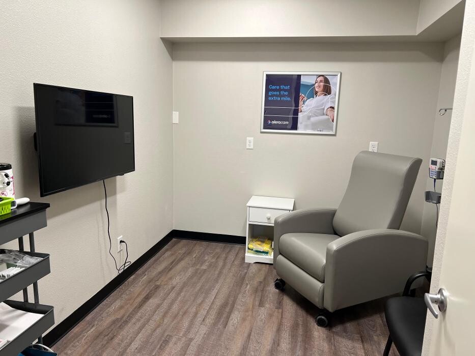 Images AleraCare Infusion Center - Chandler