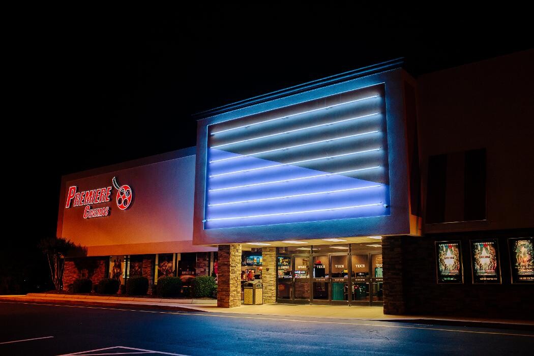 Images Pearland Premiere LUX 6