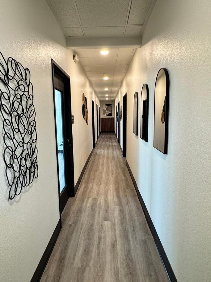 Images MOD Salon Suites