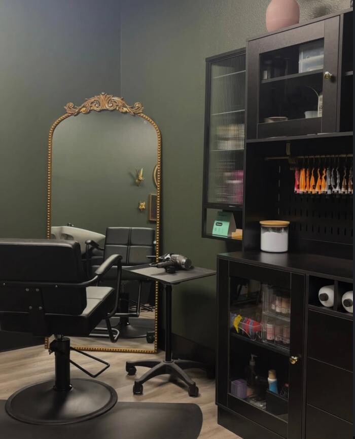 Images MOD Salon Suites