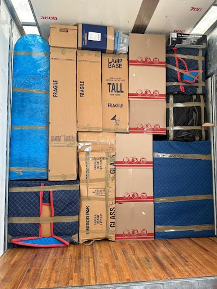 Images Eli Moving & Storage