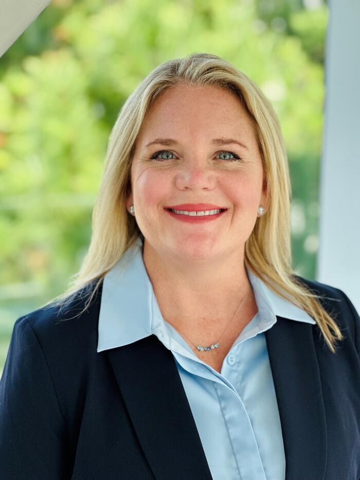 Images Becky Steele - CMG Home Loans