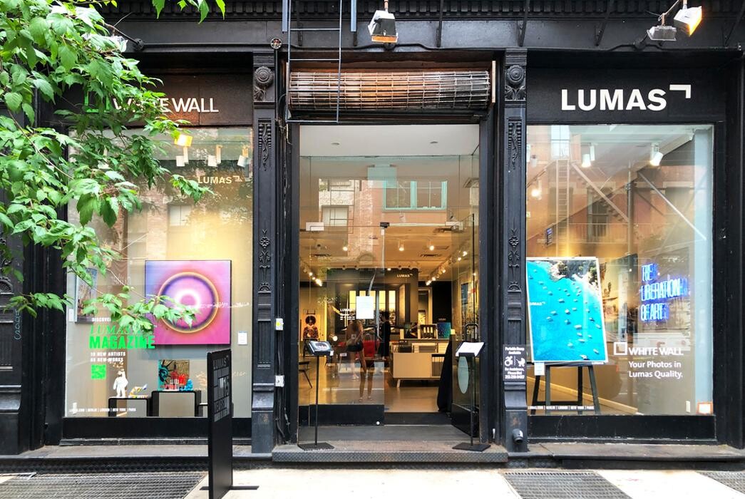 Images LUMAS Gallery - NY SoHo
