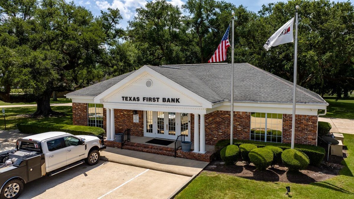 Images Texas First Bank