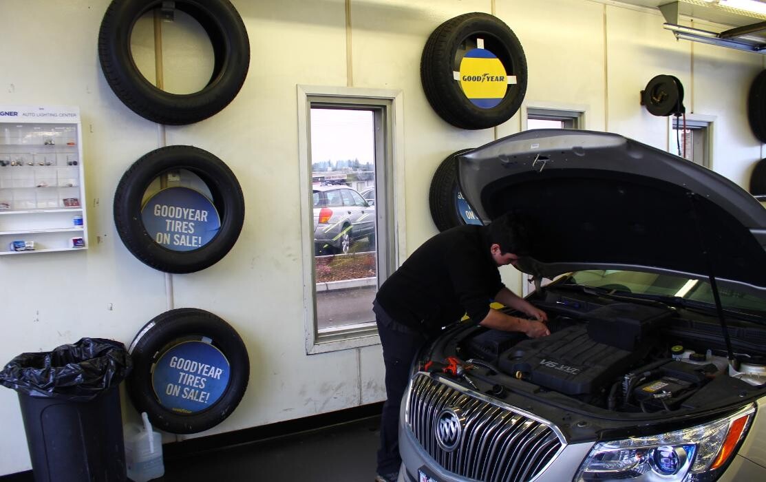 Images Valley Auburn Quick Lube and Tire Center