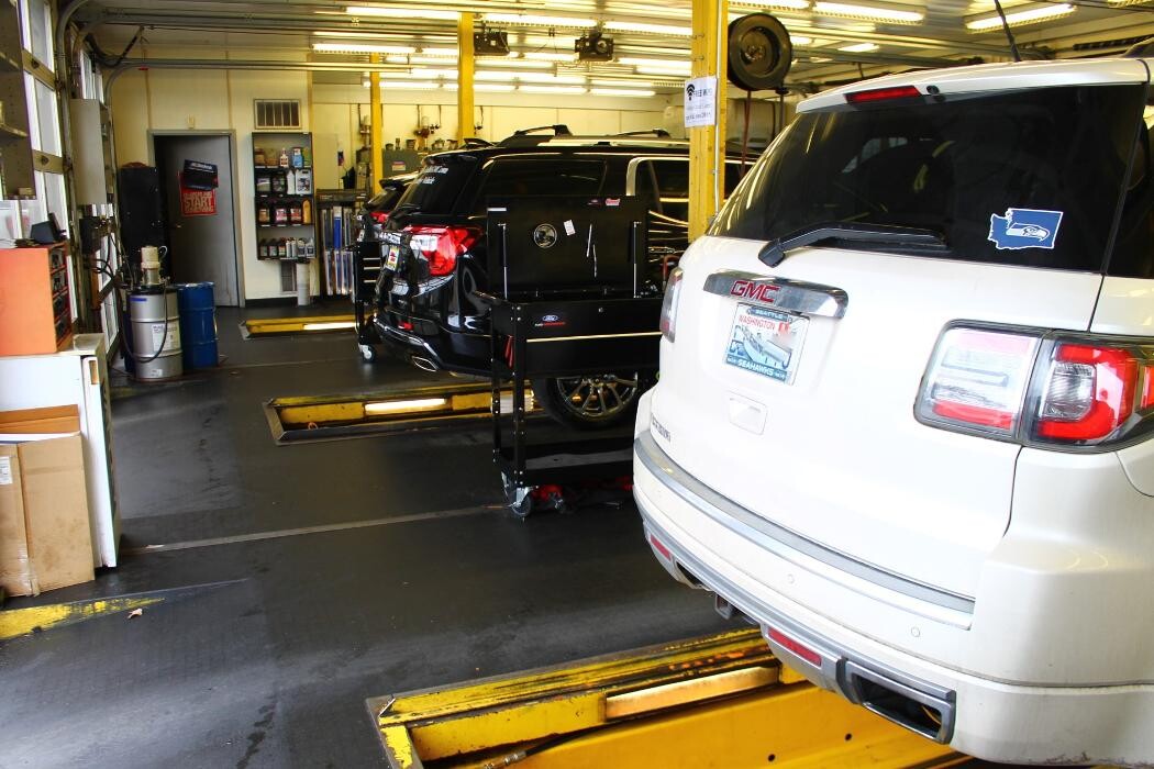 Images Valley Auburn Quick Lube and Tire Center