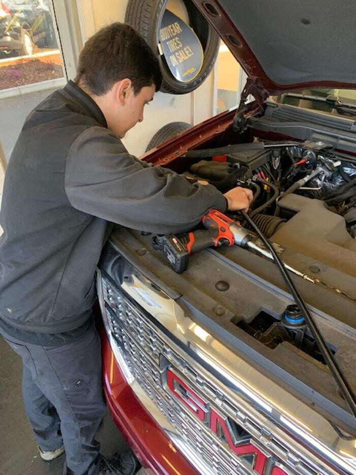 Images Valley Auburn Quick Lube and Tire Center