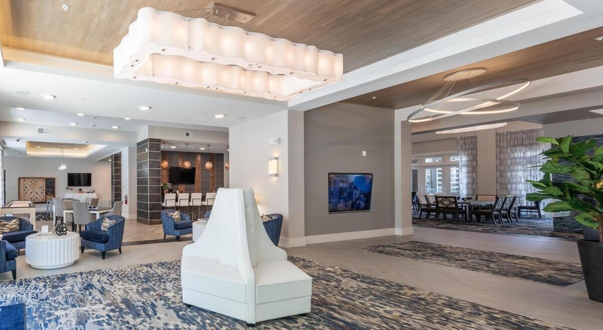 Images Overture Domain