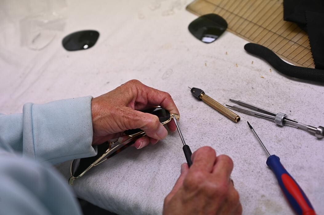 Images Art Craft Optical