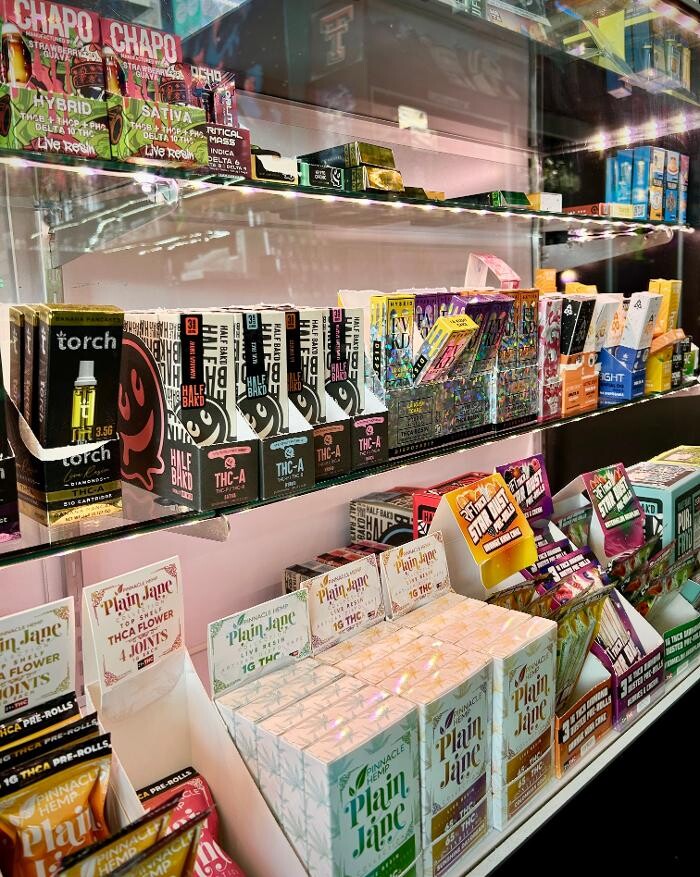 Images Stay Glassy HQ Vape & Smoke Shop