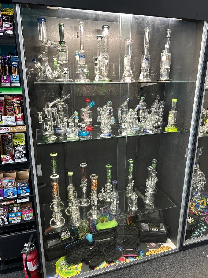 Images Stay Glassy HQ Vape & Smoke Shop