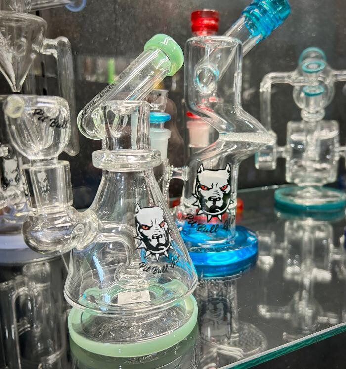 Images Stay Glassy HQ Vape & Smoke Shop