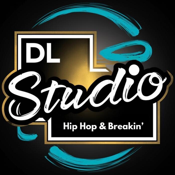 Dance on the DL Logo