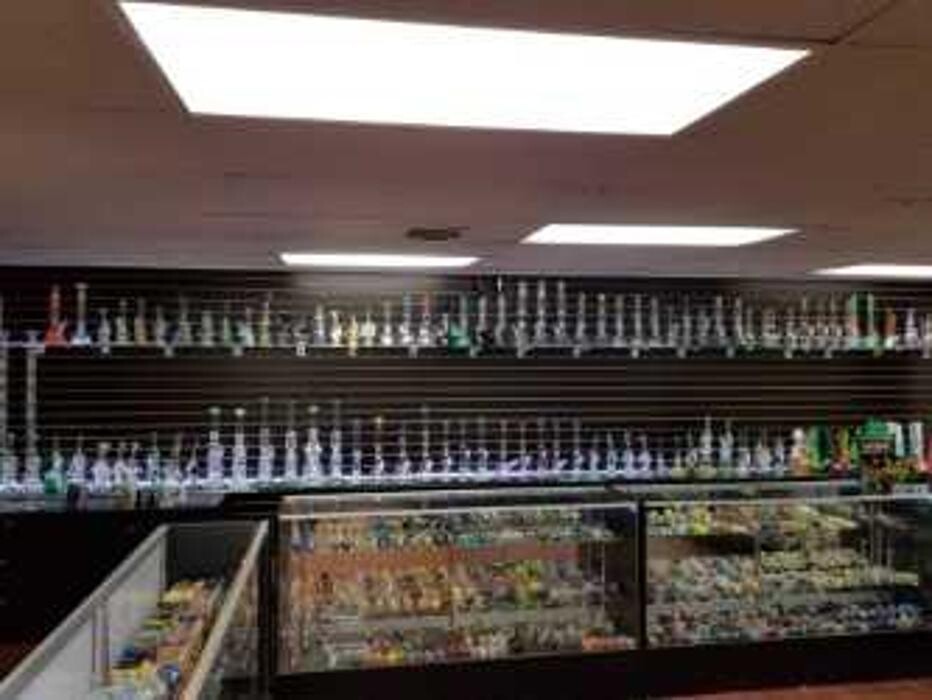 Images The Smoking Buddha - Smoke and Vape Shop