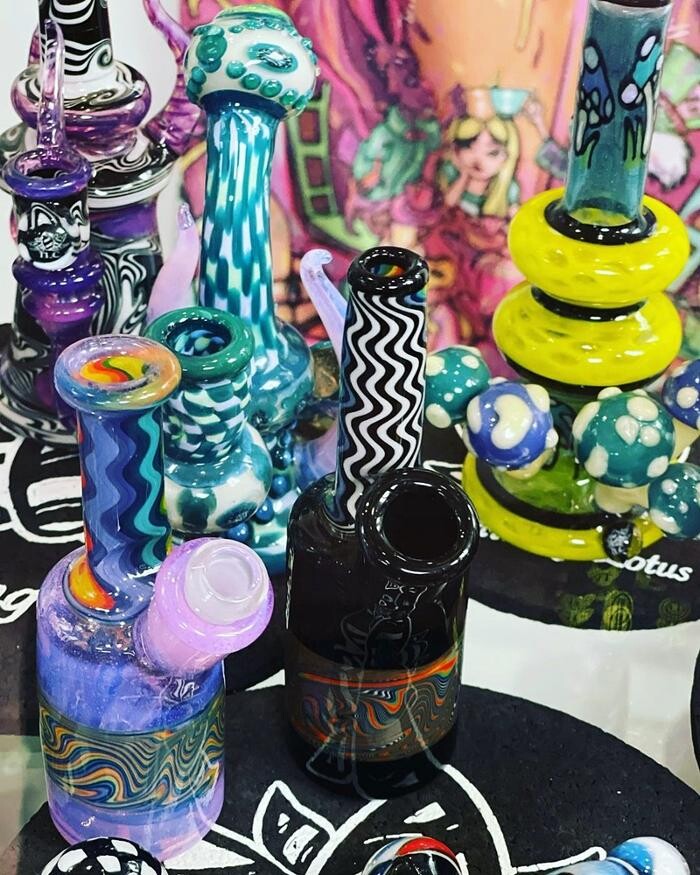 Images The Smoking Buddha - Smoke and Vape Shop
