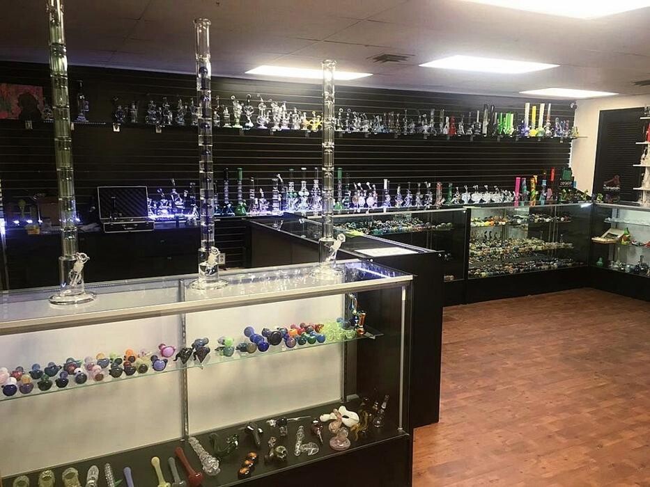 Images The Smoking Buddha - Smoke and Vape Shop