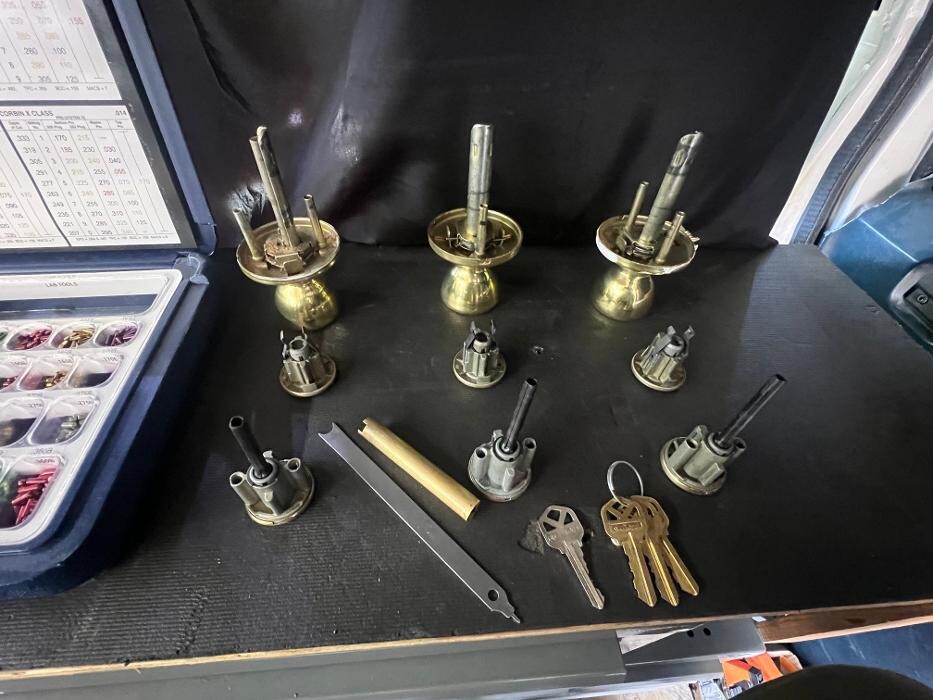 Images A & J Mobile Locksmith