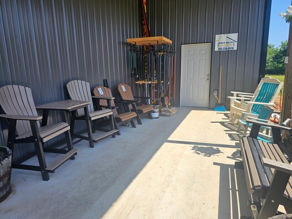 Images River Valley Sheds & Outdoor Living