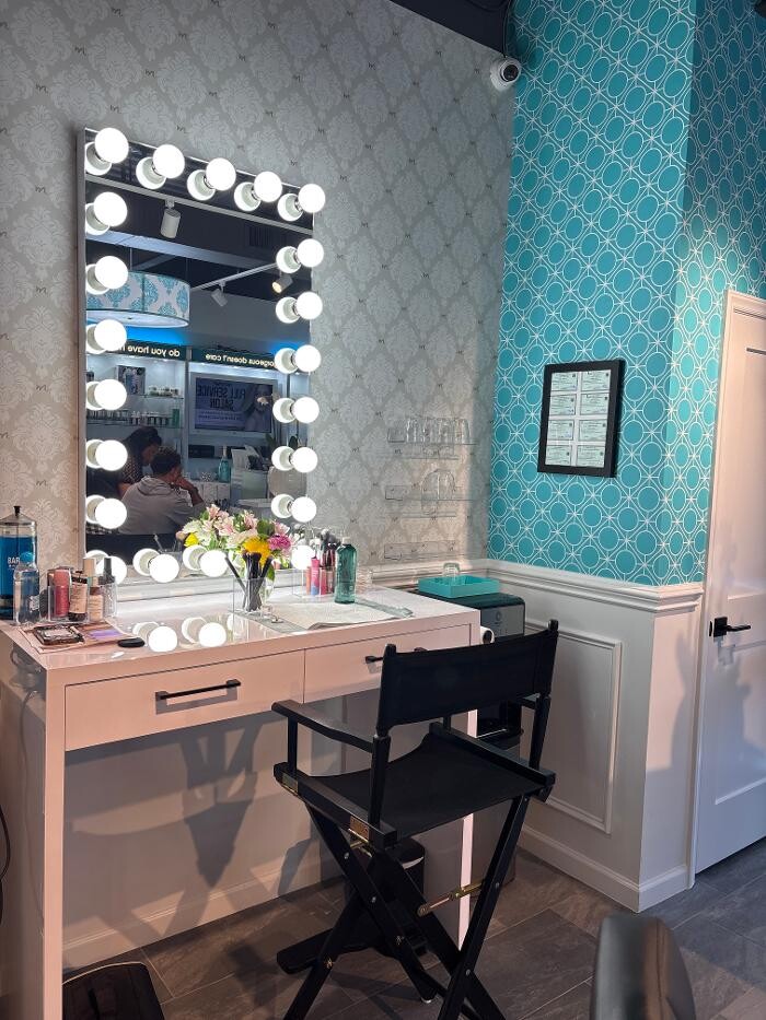 Images Moxie Salon and Beauty Bar - Raleigh