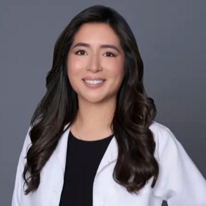 Cynthia Diez-Wong, APRN Logo
