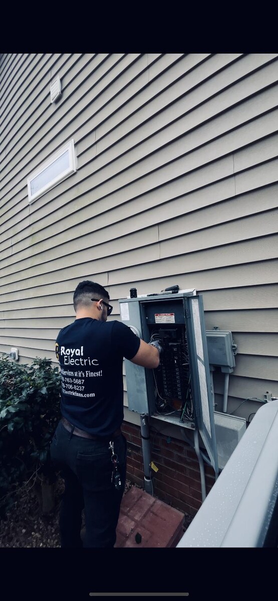 Images Royal Electric Services | Raleigh, NC