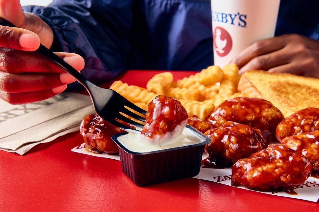 Images Zaxbys Chicken Fingers & Buffalo Wings