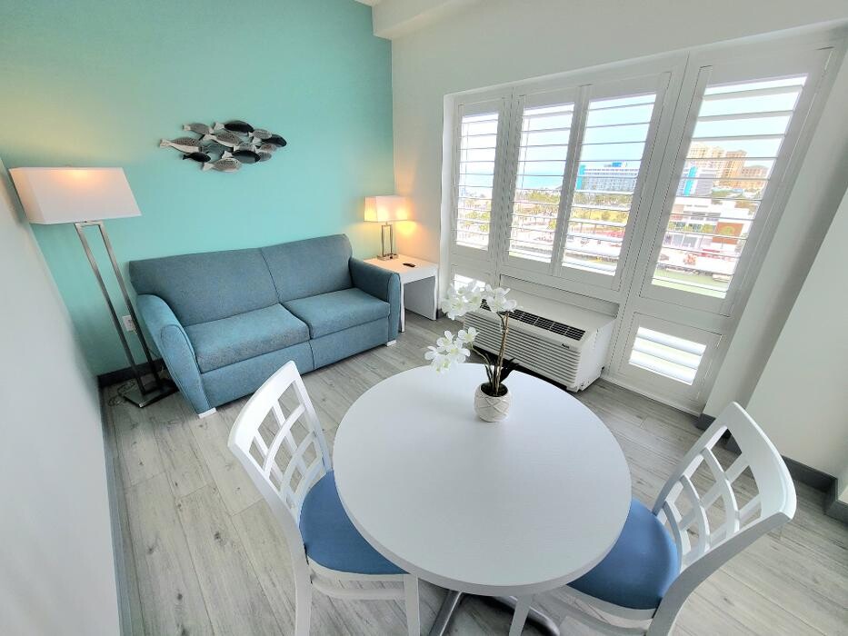 Images ChartHouse Clearwater Beach Marina Hotel