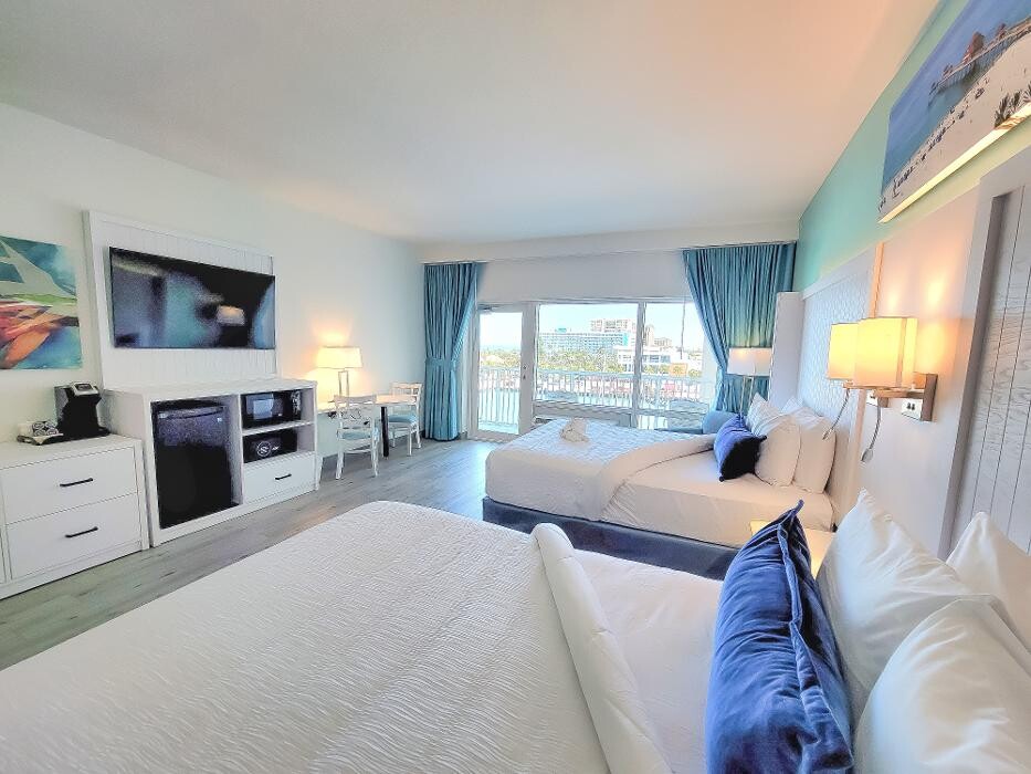 Images ChartHouse Clearwater Beach Marina Hotel