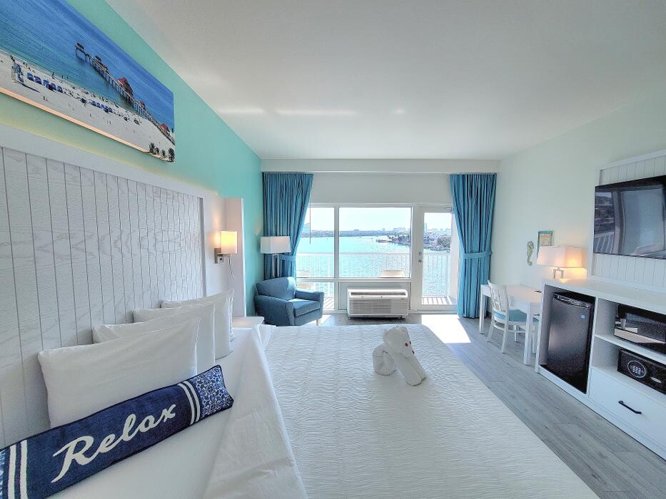 Images ChartHouse Clearwater Beach Marina Hotel