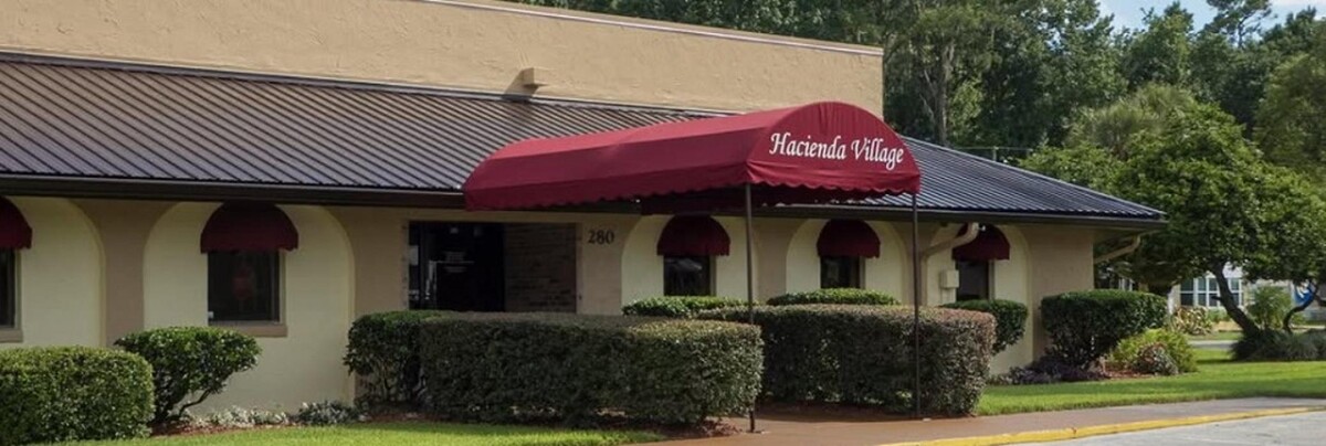 Images Hacienda Village MHC