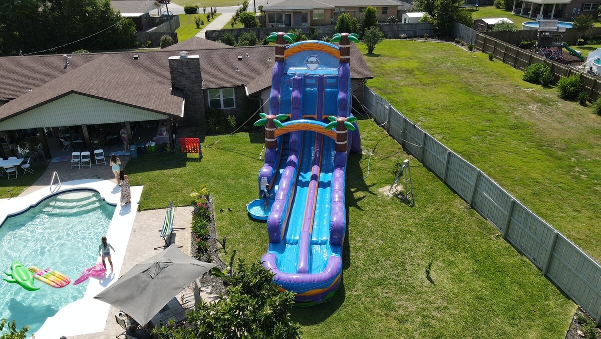 Images Bay Bounce & Party Supply